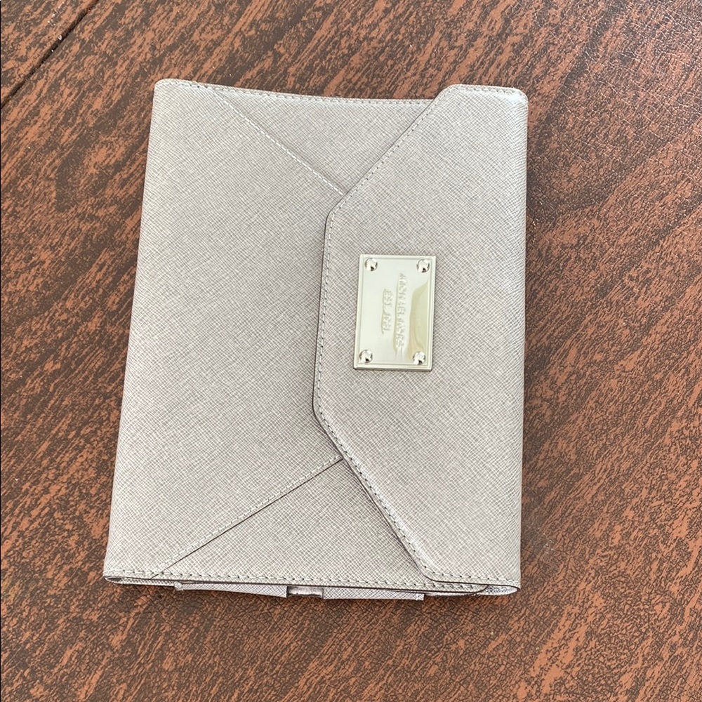 MICHAEL Michael Kors Silver Tablet Case Sleek Design